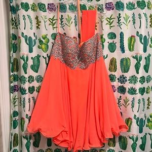 Homecoming dress, 4x